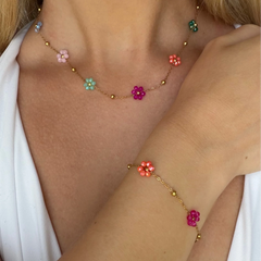 Daisy Pop Necklace & Bracelet 2 Piece Set