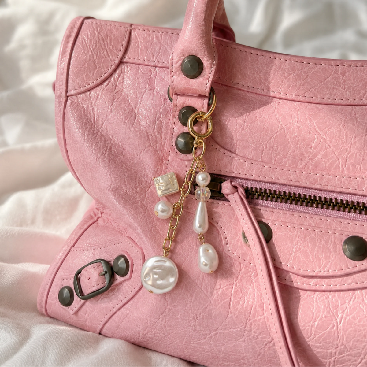 Pearly Bag Charm