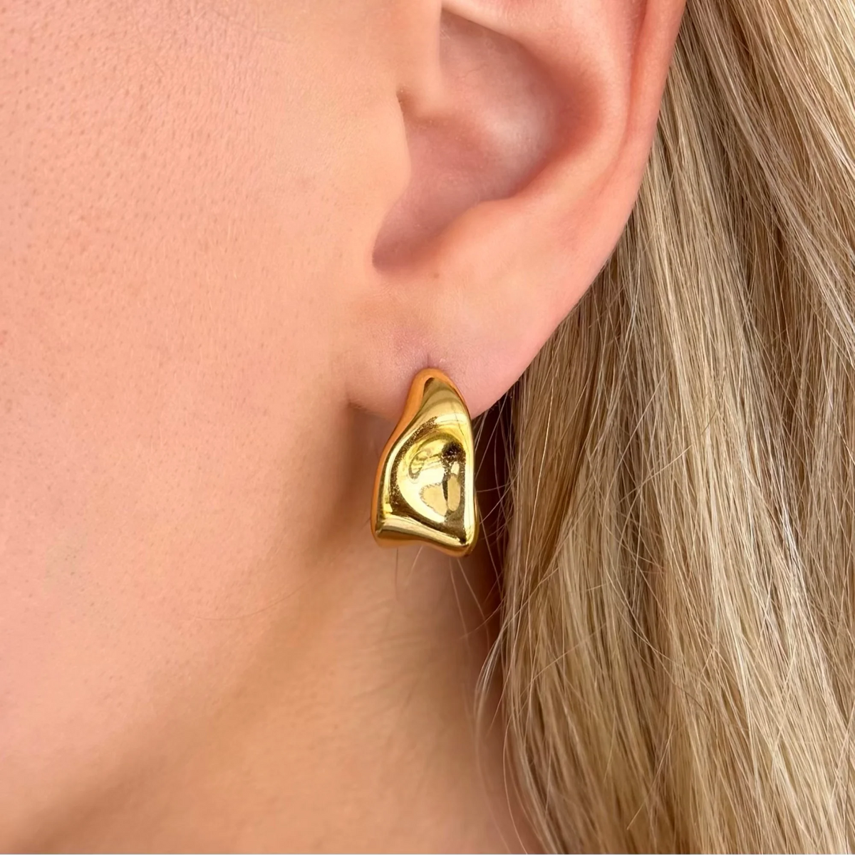 Liquid Dreams Hoop Earrings