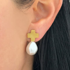 Gracie Pearl Earrings
