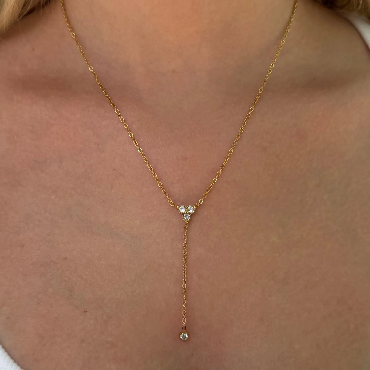 Flirty Drop Lariat Necklace